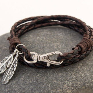 Men's leather bracelet with feathers